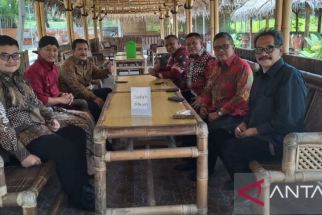 Dipertemukan di Jogja, 2 Bupati Muda Jatim Asal PDIP Ini Disarankan tuk Kerja Sama - JPNN.com Jatim