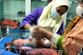 Warga Tanggamus Digegerkan Penemuan Bayi Laki-laki di Belakang Rumah, Siapa Pelakunya? - JPNN.com Lampung