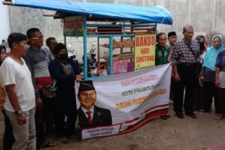 Pedagang Bakso di Probolinggo Ikutan Dukung Prabowo Maju Presiden - JPNN.com Jatim