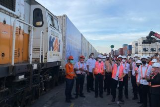 KKP Gandeng Kereta Api Logistik Distribusikan Hasil Perikanan - JPNN.com Jatim