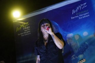 Roy Jeconiah Tampil Obati Rindu Penggemarnya di Whiz Hotel Surabaya - JPNN.com Jatim