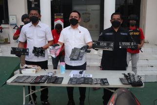 Polrestabes Surabaya Tangkap 2 Curanmor dan 1 Penadah, Ada yang Didor Kakinya - JPNN.com Jatim