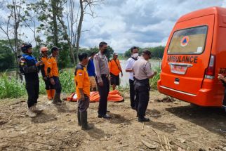 4 Hari Pencarian, Korban Terseret Arus Sungai Brantas Ditemukan - JPNN.com Jatim