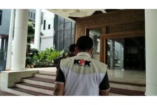 KPK Kembali Datangi Kantor DPRD Jatim, Ruang Fraksi PDIP & PKB Giliran Digeledah - JPNN.com Jatim