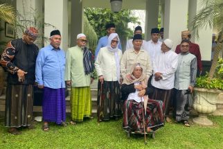 Minta Restu 2024, Prabowo Sowan ke Kiai-Ulama Kondang di Jatim - JPNN.com Jatim