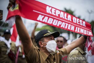 Mahasiswa Tangerang Tolak Perpanjangan Masa Jabatan Kepala Desa - JPNN.com Banten
