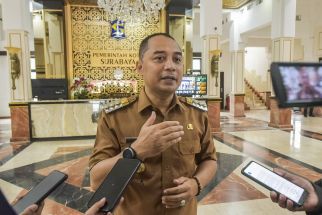 Persempit Ruang Gerak Pungli, Wali Kota Surabaya Desak Percepatan Perizinan - JPNN.com Jatim