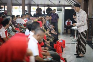 Cegah Stunting, Ganjar Luncurkan Program Kancing Merah di Cilacap - JPNN.com Jateng