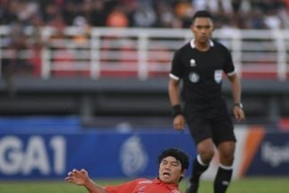 Wasit Berlisensi FIFA yang Pernah Dihukum PSSI Pimpin Laga Persebaya vs Borneo FC Sore Ini - JPNN.com Kaltim