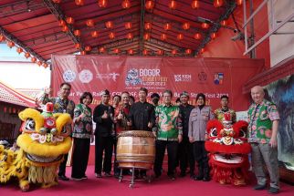 Bazar Cap Go Meh Disambut Antusias Warga Bogor - JPNN.com Jabar