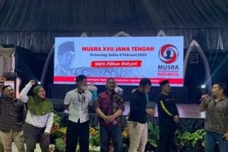 Ganjar Pranowo, Moeldoko, dan Mahfud MD Cawapres Teratas di Musra Jateng - JPNN.com Jateng