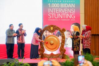 Tekan Stunting, Dexa Group & BKKBN Berkolaborasi Edukasi 1.000 Bidan di Jatim - JPNN.com Jatim