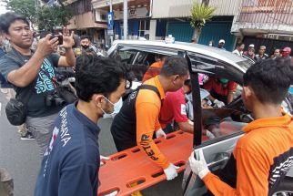 Pengemudi Mobil Tewas di Jalanan Surabaya, Sempat Kejang-Kejang Saat Menyetir - JPNN.com Jatim