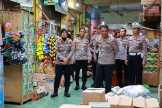 Kapolda DIY ke Pasar Wates, Pedagang Menyampaikan Keluhan - JPNN.com Jogja