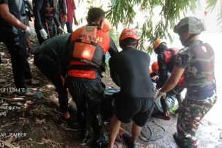 3 Hari Hilang Terseret Arus, Santri Ponpes di Lumajang Ditemukan Meninggal - JPNN.com Jatim