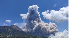 Kondisi Gunung Merapi Pekan Ini, Terjadi 132 Kali Guguran Lava - JPNN.com Jogja