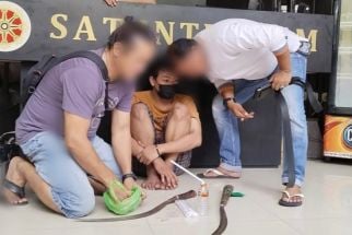 Gangster Surabaya Ditangkap, Bawa Sajam & Isap Narkoba Sebelum Tawuran - JPNN.com Jatim