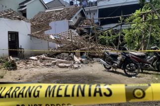 Polisi Temukan Serbuk Bahan Baku Petasan di Lokasi Ledakan Kasembon Malang - JPNN.com Jatim