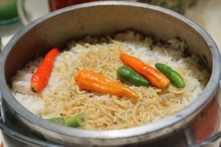 Tips Memasak Nasi Liwet yang Sedap dan Gurih, Hanya Pakai Rice Cooker - JPNN.com Jogja