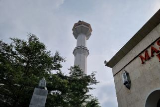 3 Tahun Menara Masjid Raya Bandung Milik Pemprov Jabar Mati Suri, DKM Keluhkan Soal Biaya - JPNN.com Jabar