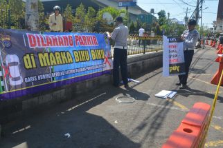 Pemkot Yogyakarta Tertibkan Parkir Liar di Jalan Sarkem - JPNN.com Jogja