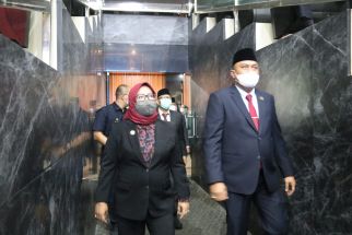 So Sweet! Ketua DPRD Kabupaten Bogor Beri Ucapan Selamat Ulang Tahun Secara Khusus untuk Ade Yasin - JPNN.com Jabar