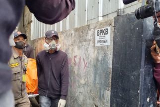 Geger, Penemuan Mayat Terbungkus Karung di Kontrakan Bandung - JPNN.com Jabar