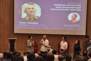 Momen Menkop Teten Masduki Tak Bisa Jawab Pertanyaan Mahasiswa ITB Saat Kuliah Umum - JPNN.com Jabar