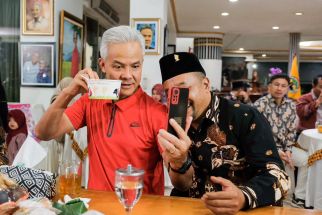 Ganjar Sampaikan Aspirasi Pedagang Bakso, Langsung Direspons Wali Kota Bekasi - JPNN.com Jateng