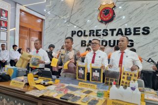 Polisi Ungkap Industri Rumahan Ganja dan Tembakau Sintetis di Kota Bandung - JPNN.com Jabar