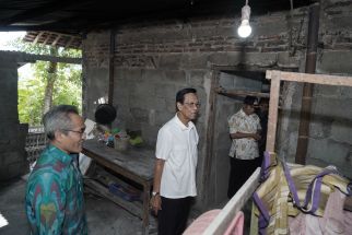 Sultan Minta Warga Gotong Royong Perbaiki Rumah yang Terdampak Gempa - JPNN.com Jogja
