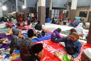 Gunung Semeru Banjir Lahar Dingin, Ratusan Warga Mengungsi Butuh Selimut & Makanan - JPNN.com Jatim