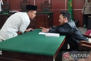 Sidang Terdakwa Penyebaran Video Asusila Dikawal Ratusan Polisi - JPNN.com Banten