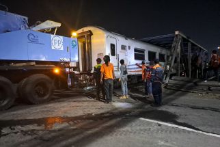 Tabrakan Kereta Api Bikin Jadwal KA Terlambat, Humas Daop 4 Minta Maaf - JPNN.com Jateng
