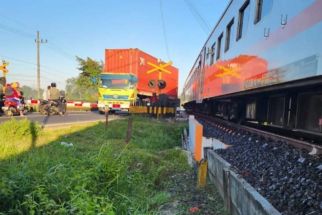 Insiden Kecelakaan Kereta di Semarang Nyaris Terulang di Jember, Begini Kronologinya - JPNN.com Jatim