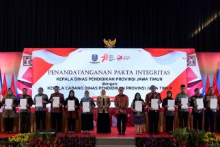 Hindari Pungli dengan Pakta Integritas, Khofifah: Sumbangan Sekolah Harus Sukarela - JPNN.com Jatim
