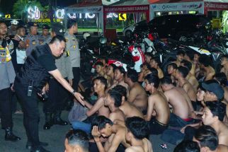 44 Pesilat Diamankan Polisi di Perbatasan Surabaya - JPNN.com Jatim