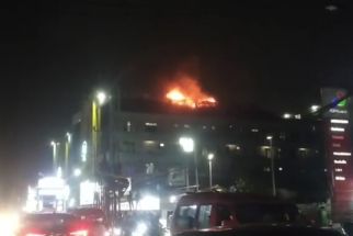 Petugas: Kebakaran di RS Hermina Depok Berasal dari Dapur di Lantai 5 - JPNN.com Jabar