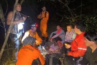 4 Pengunjung Alas Purwo Tersesat, Ditemukan Tim SAR Malam Hari - JPNN.com Jatim