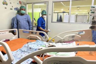 Kondisi Terkini Bayi Kembar Siam Pascaoperasi Pemisahan di RSSA Malang - JPNN.com Jatim
