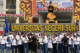 Buat Video Deklarasi Antinarkoba hingga Intoleransi Terbanyak, Unesa Pecahkan Rekor MURI - JPNN.com Jatim