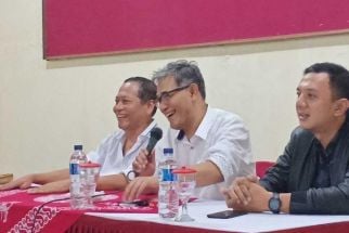 Terang-Terangan Dukung Prabowo, Budiman Sudjatmiko Diminta Mundur dari PDIP - JPNN.com Jatim