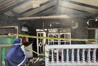 Pasutri Tewas Terbakar di Dalam Rumah, Tetangga: Korban Sempat Teriak - JPNN.com Jabar