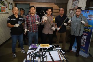 Rekaman CCTV Viral, 8 Pelaku Tawuran di Pungging Mojokerto Diringkus - JPNN.com Jatim
