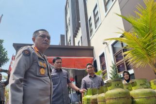 6 Pria di Garut Oplos Gas LPG Bersubdisi, Raup Keuntungan Puluhan Juta Rupiah - JPNN.com Jabar