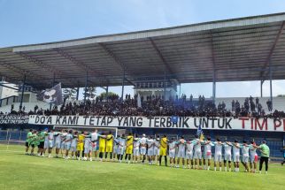 Belum Ada Titik Temu dengan Manajemen, Bobotoh Persib Sampaikan Rindu Datang ke Stadion - JPNN.com Jabar