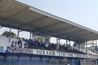 Lama Tak Bergema, Bobotoh Kembali Ramaikan Stadion Saat Persib Latihan - JPNN.com Jabar