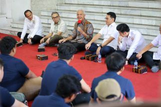 34 Mahasiswa Jateng Magang di Ceko, Gajinya Sampai Rp 26 Juta, Ganjar Bangga - JPNN.com Jateng