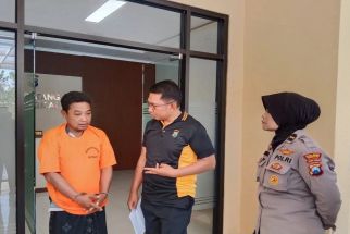 Warga Bangkalan Hampir Babak Belur Tepergok Mencuri Baterai JPU - JPNN.com Jatim