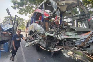Kecelakaan Bus Eka Vs Bus Sugeng Rahayu di Ngawi Tewaskan 3 Orang - JPNN.com Jatim